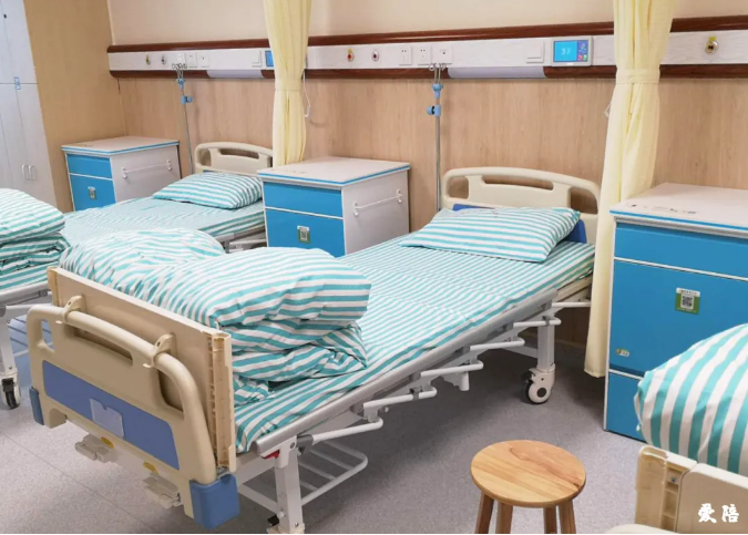 共享陪護(hù)床免押金使用合不合理？